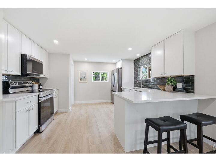 Property Photo:  206 Bowen St  CO 80501 