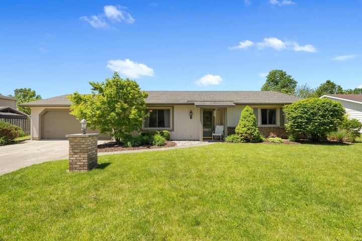 Property Photo:  9812 Silver Shore Court  IN 46804 