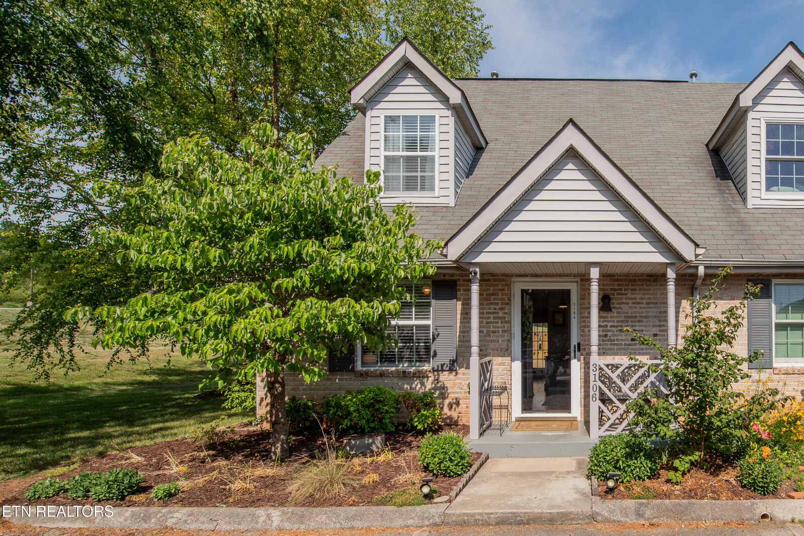 Property Photo: 3106 Pleasant Trace Circle TN 37912