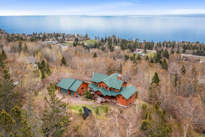 Property Photo: 96 Hoaglund Dr MN 55615