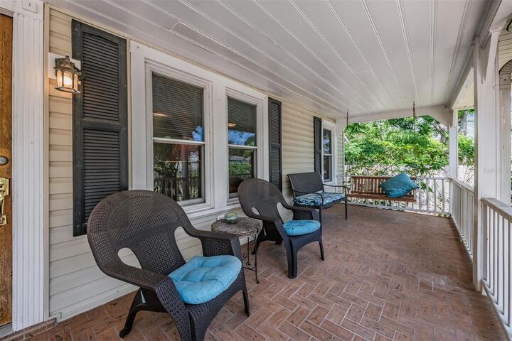 Property Photo:  1618 Ottawa Road  FL 33756 
