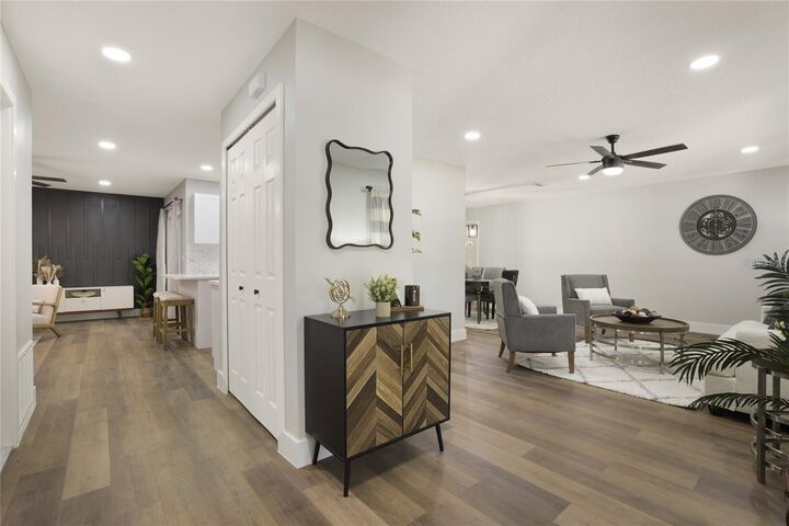 Property Photo:  119 W Hillcrest Street  FL 32714 