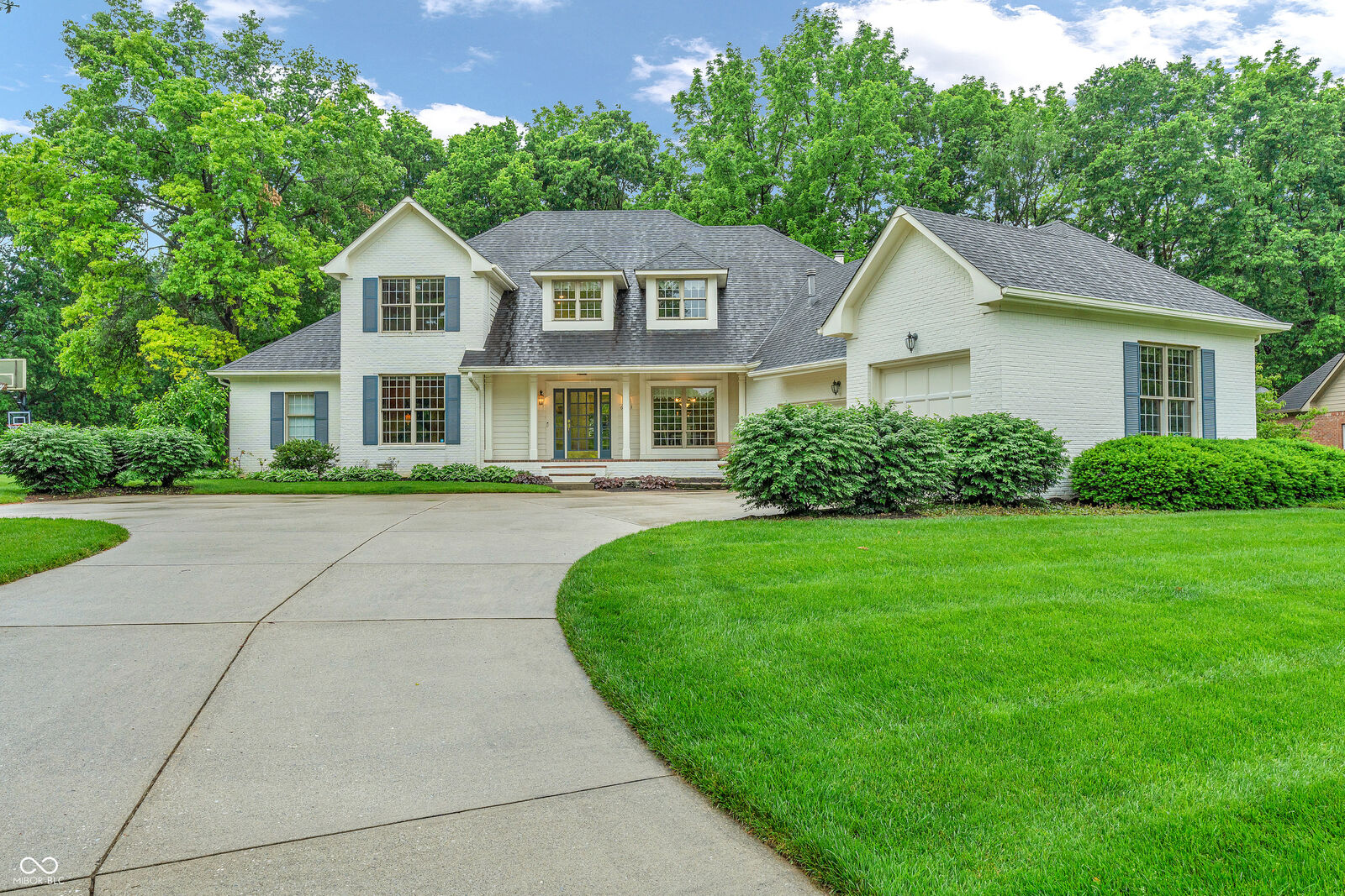 Property Photo:  6283 Whitetail Run  IN 46143 