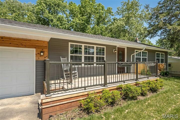 Property Photo: 935 Loretta Drive MO 63010