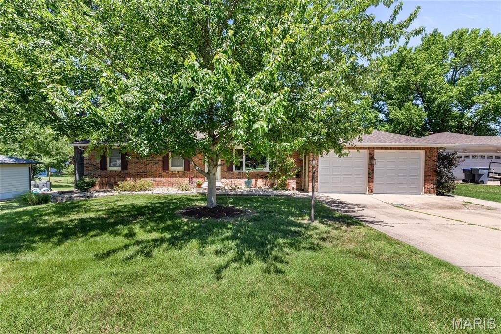 Property Photo:  727 Cordes Street  MO 63366 
