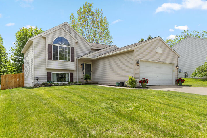 Property Photo: 138 Rollingwood Drive MI 49341
