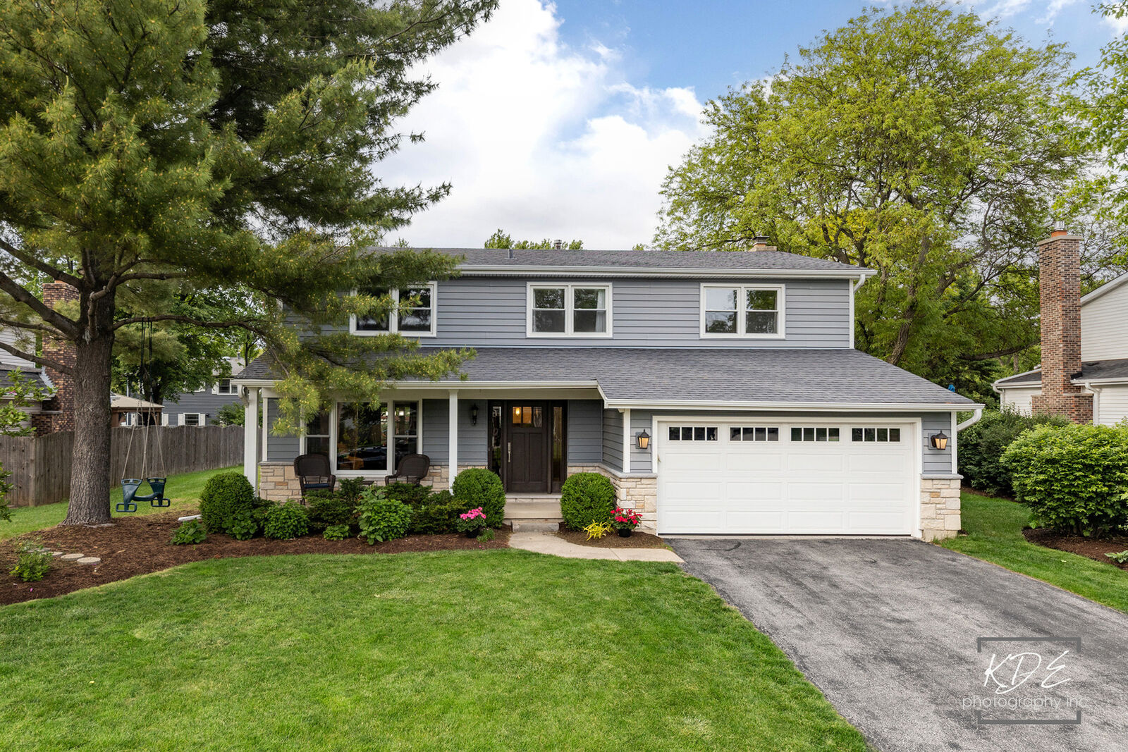 Property Photo: 605 Hyde Park Lane IL 60565