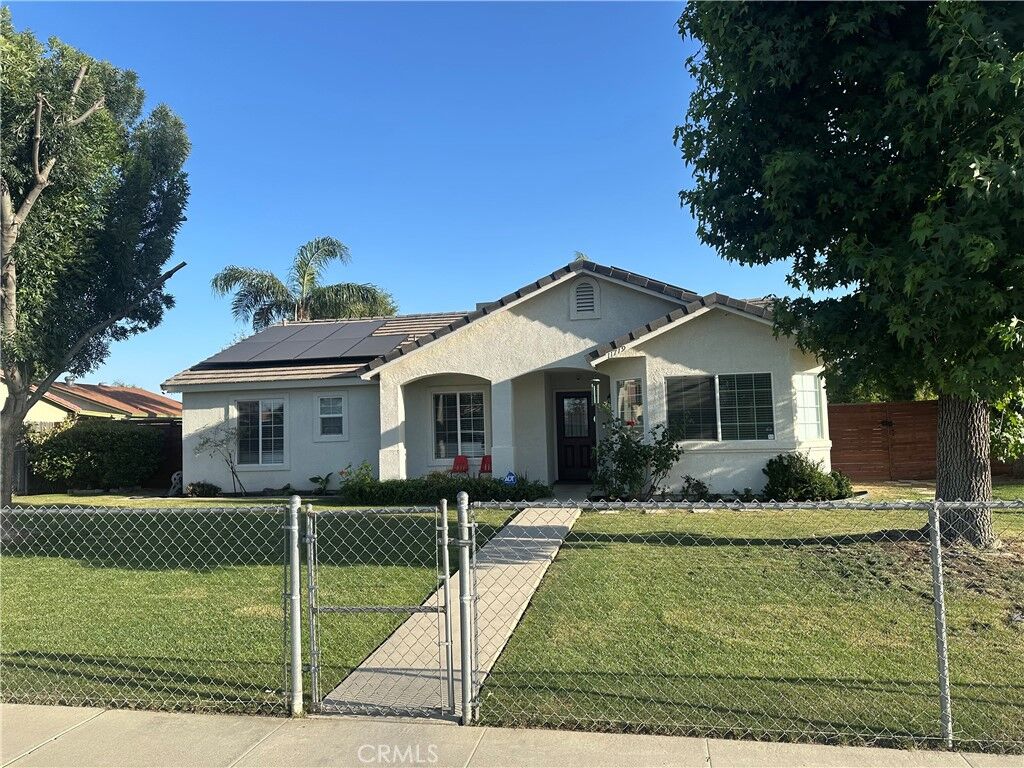 Property Photo:  11719 Hageman  CA 93312 