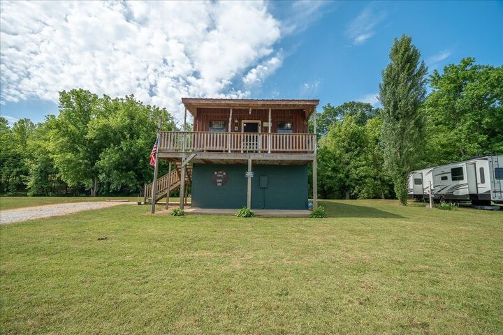 Property Photo:  194 Creekside Ln  TN 38486 