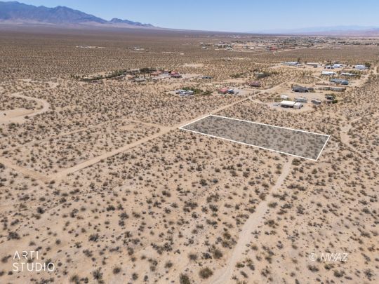 Property Photo:  2 E Red Horizon Rd  AZ 86432 