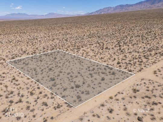 Property Photo: 2 E Red Horizon Rd AZ 86432