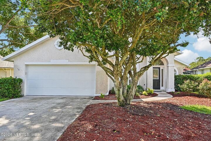Property Photo: 1667 Blackhawk Court FL 32003