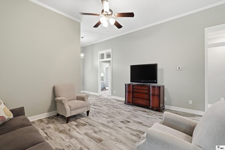 Property Photo: 111 Lomaland Drive LA 71291