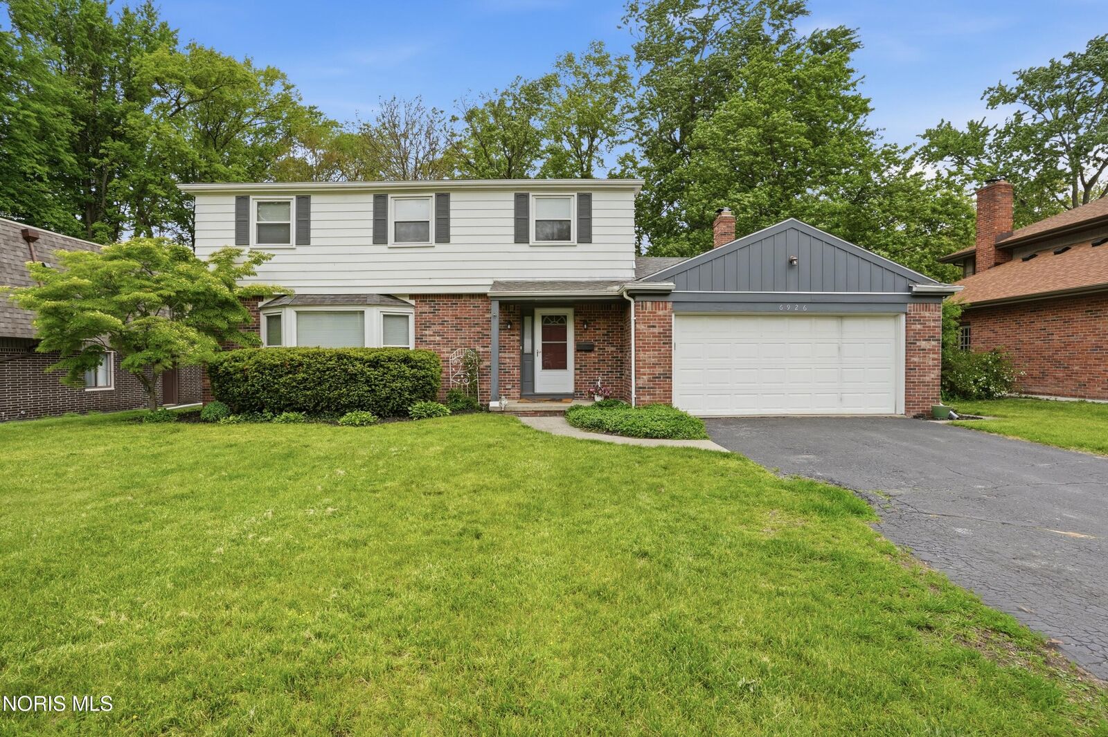 Property Photo: 6926 Fredericksburg Drive OH 43560