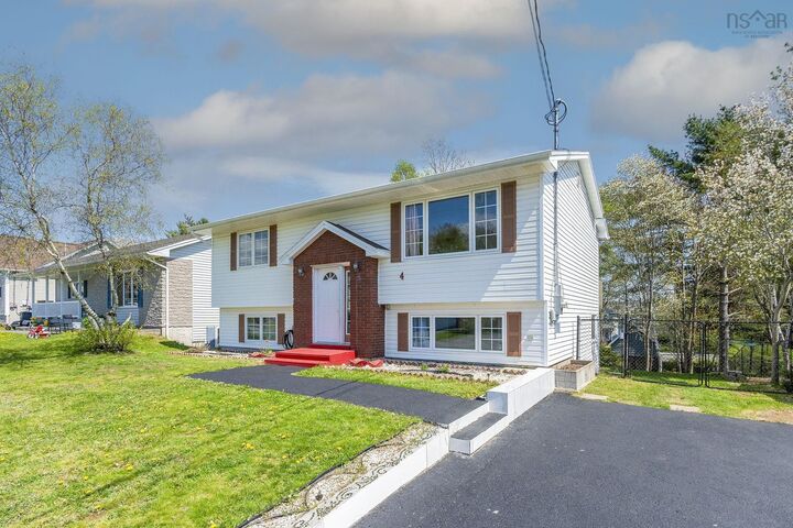 Property Photo:  4 Fury Drive  NS B3A 4Y1 