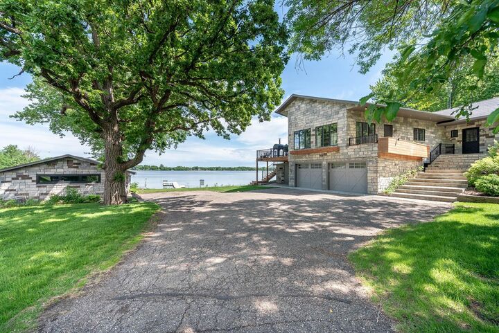 Property Photo:  6213 Shamrock Drive  MN 56063 