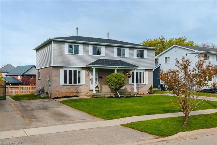 Property Photo:  58 Catherine Street  ON N3A 1Z8 