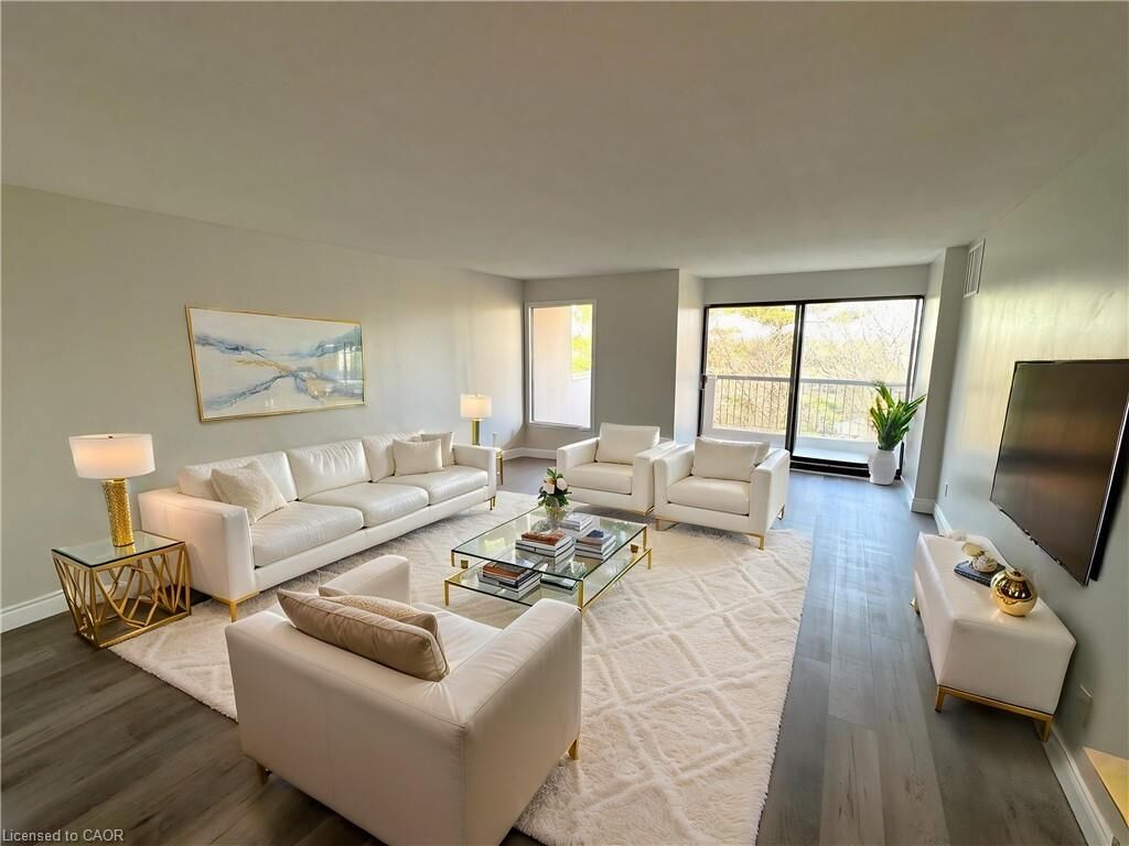 Property Photo: 260 Sheldon Avenue N 508 ON N2H 6P2