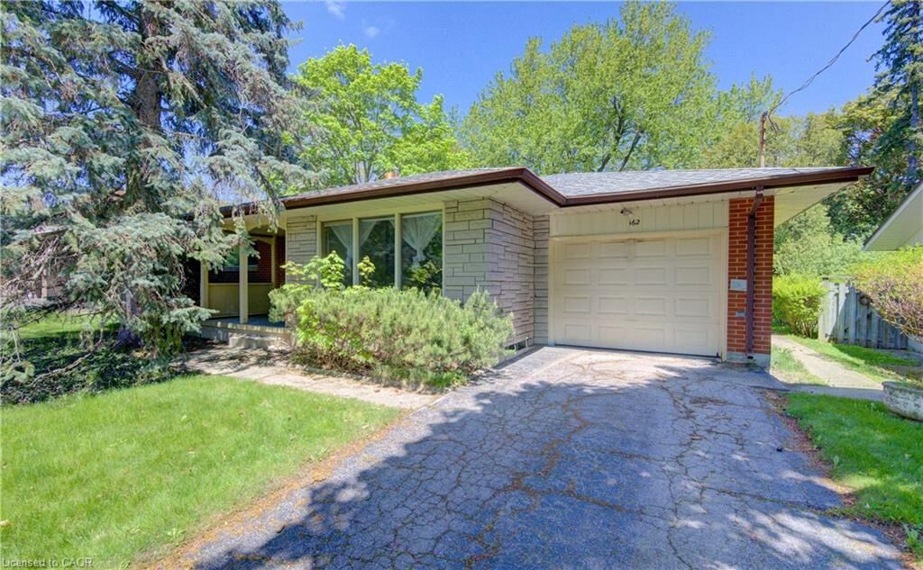 Property Photo:  162 Warren Road  ON N2M 4T7 