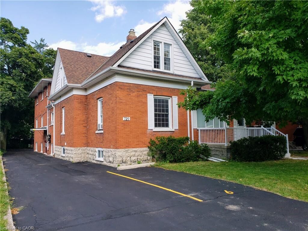 Property Photo: 729 Hamilton Street 2 ON N3H 3E5