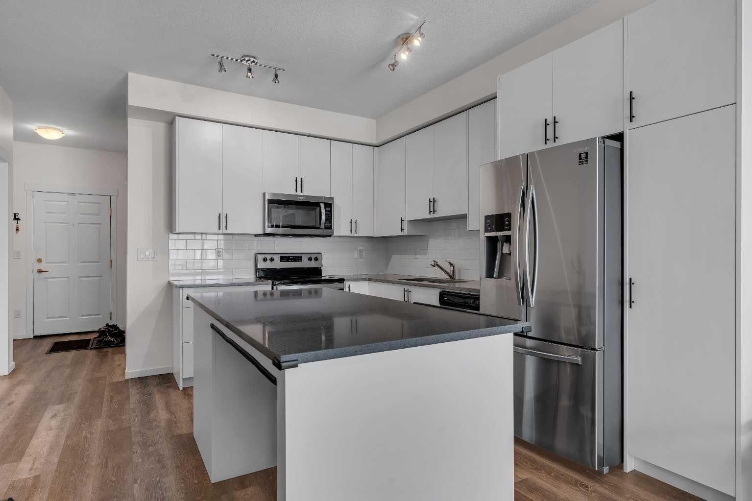 Property Photo: 298 Sage Meadows Park NW 3410 AB T3P 1P5