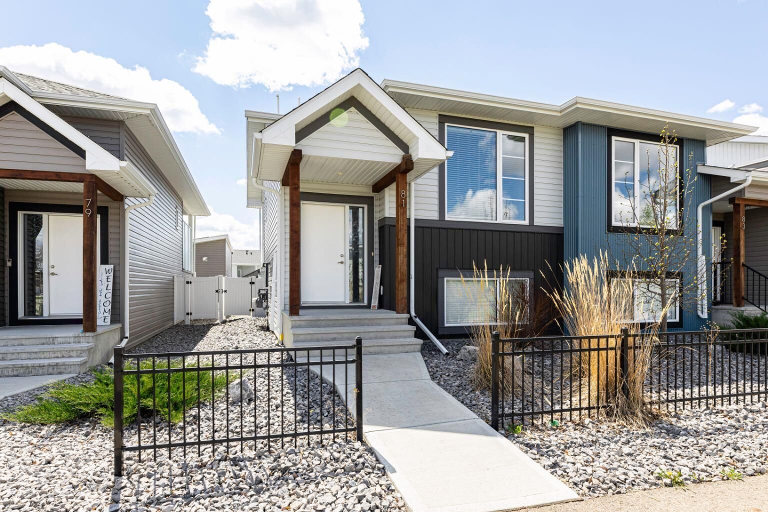 Property Photo: 81 Ellington Crescent AB T4P 3E5