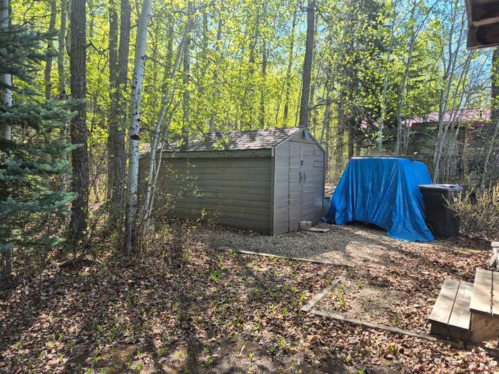 Property Photo:  10046 Township Road 422 83A  AB T0C 2J0 