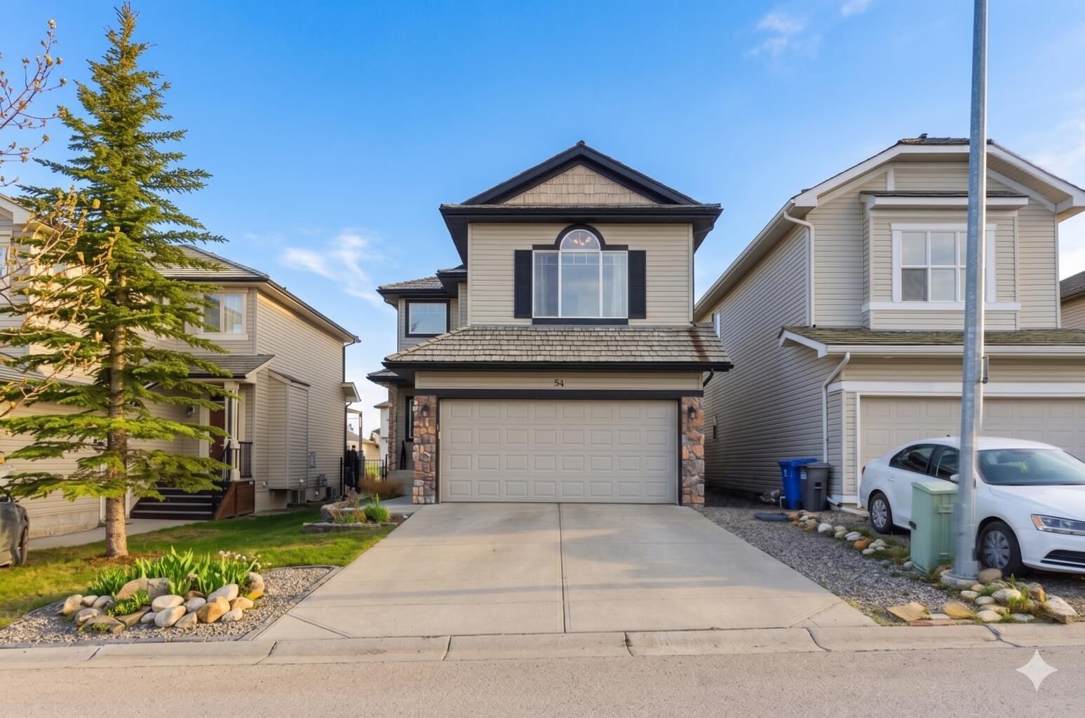 Property Photo:  54 Glensummit Close  AB T4C 2K1 