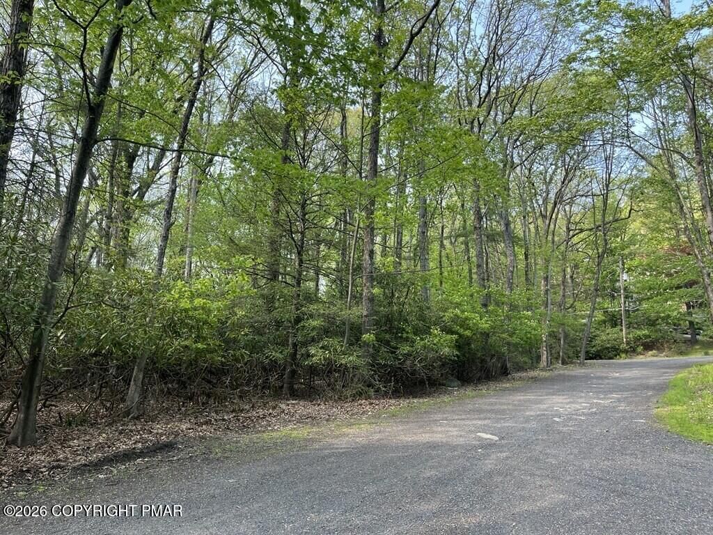 Property Photo:  302 Aspen Way  PA 18372 
