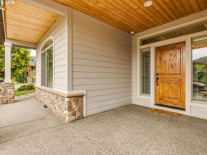 Property Photo: 1106 NW 54th Cir WA 98663