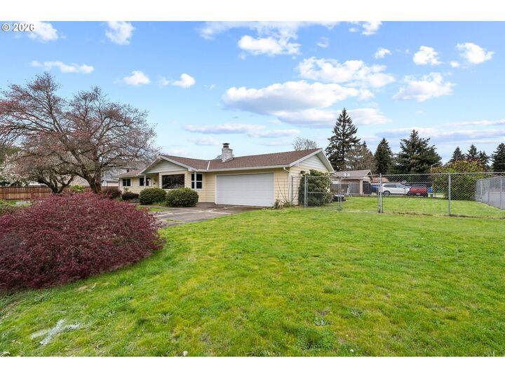 Property Photo:  8718 NE 95th St  WA 98662 