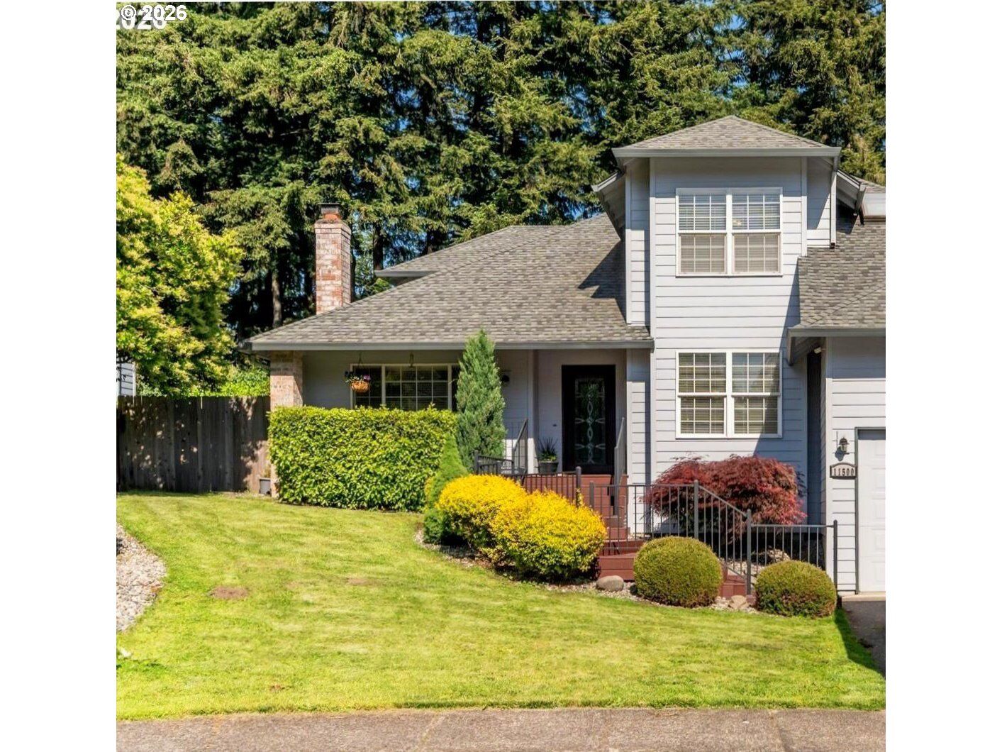 Property Photo:  11500 SE 16th Cir  WA 98664 