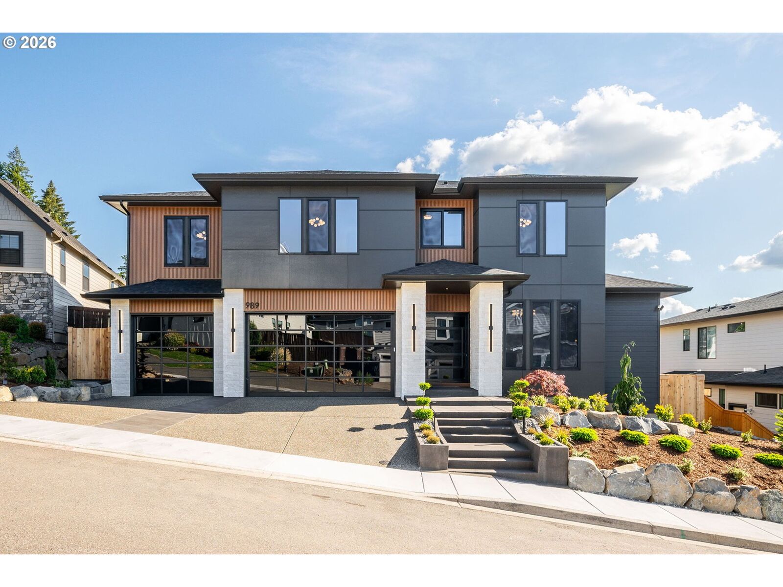 Property Photo:  989 W Magnolia Loop  WA 98671 