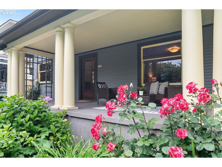Property Photo: 1815 NE Wasco St OR 97232