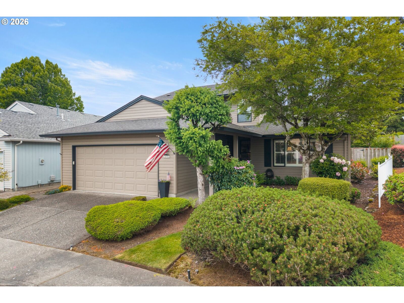 Property Photo: 15702 NE Summerplace Dr OR 97230