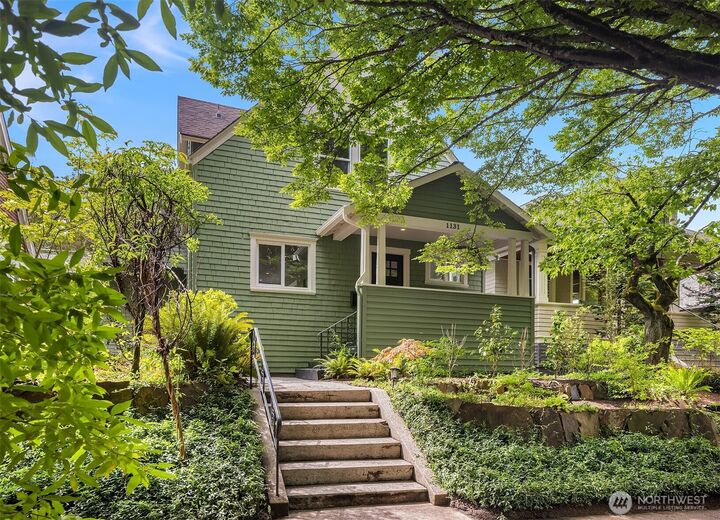 Property Photo:  1131  19th Avenue E  WA 98112 