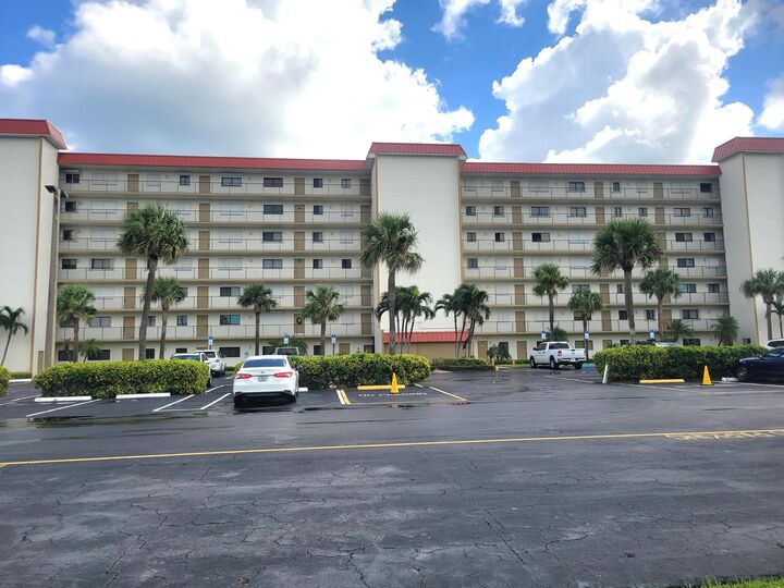 Property Photo:  10152 S Ocean Drive 418B  FL 34957 