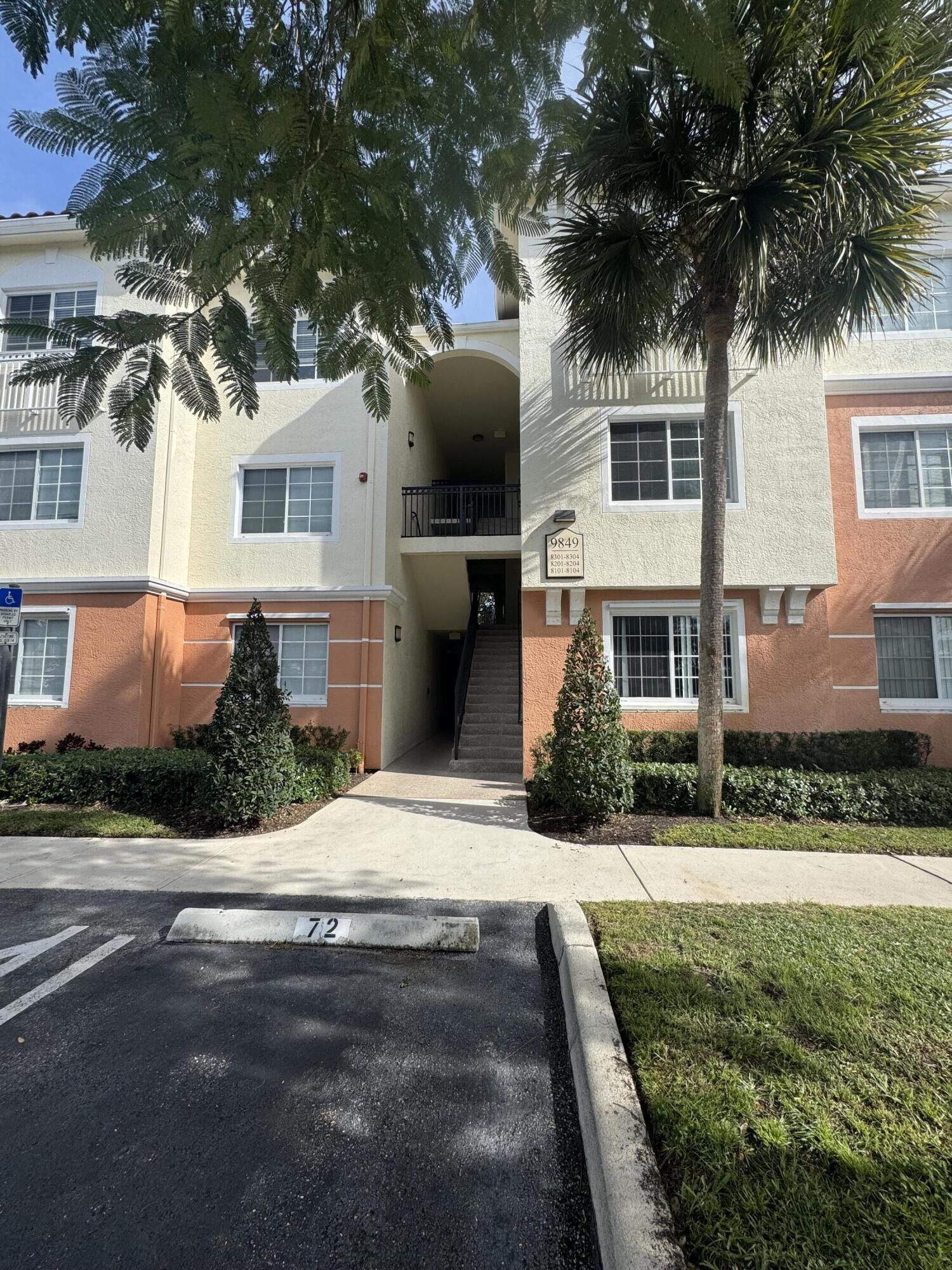Property Photo:  9849 Baywinds Drive 8204  FL 33411 