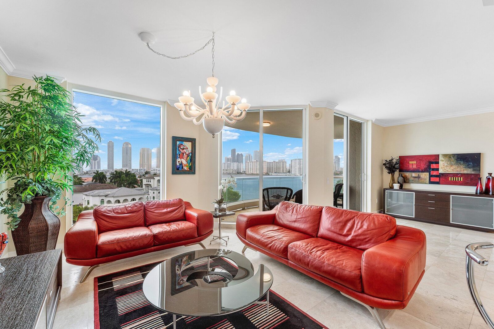Property Photo: 6000 Island Boulevard 604 FL 33160