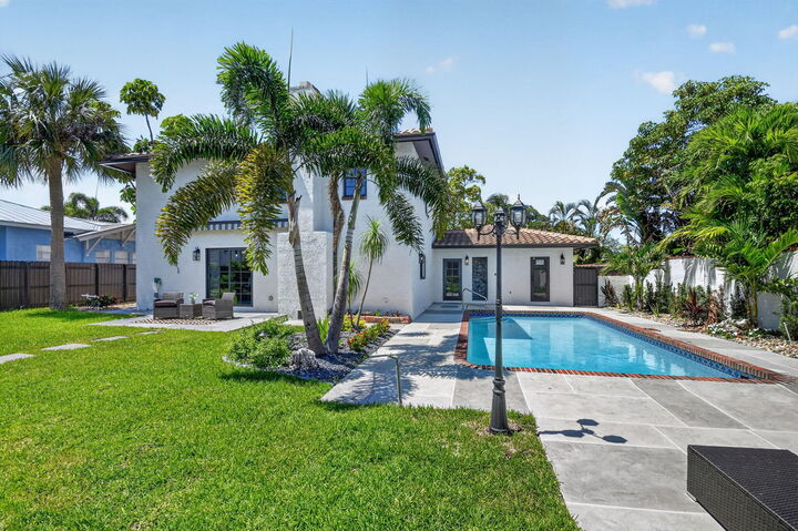 Property Photo:  308 Greymon Drive  FL 33405 