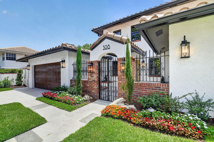 Property Photo:  308 Greymon Drive  FL 33405 