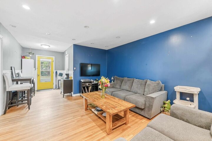 Property Photo:  641 S Apache Dr  KS 67207 