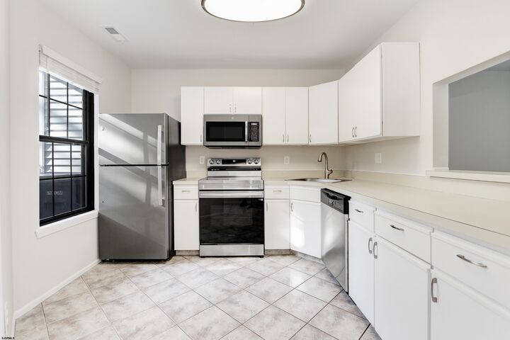 Property Photo:  2805 Canyon Ct 1007  NJ 08330 