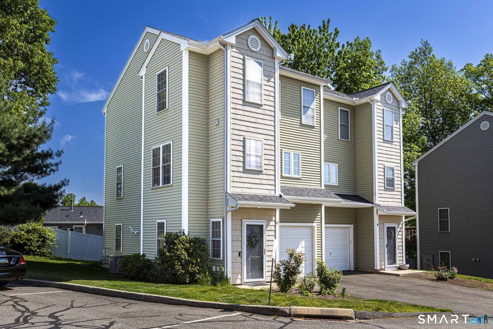 Property Photo: 49 Quarry Farms 49 CT 06451