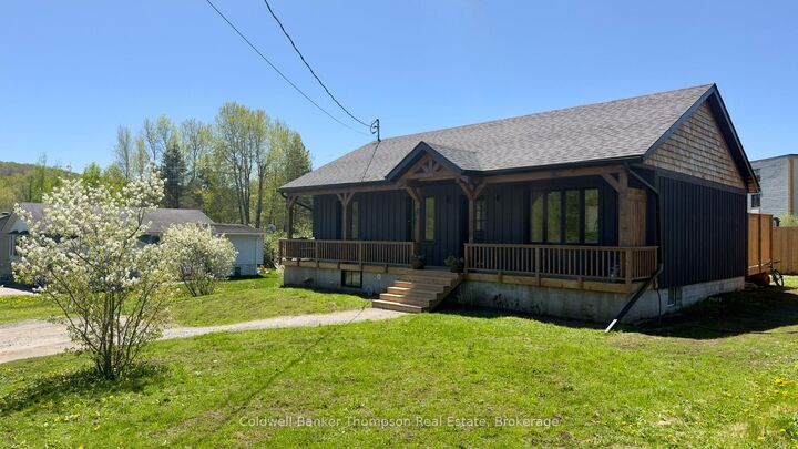 Property Photo:  6 Kitchen Road S  ON P1H 1Y1 