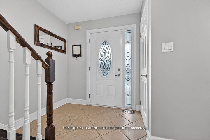 Property Photo:  56 Ivory Court  ON L1C 5C1 