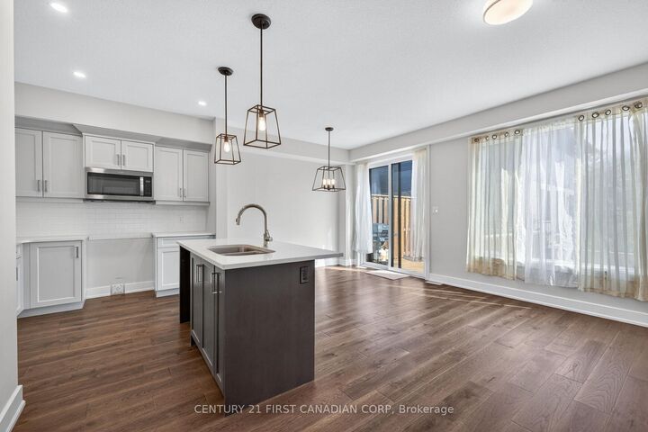 Property Photo: 601 Lions Park Drive 84 ON N0L 1W0