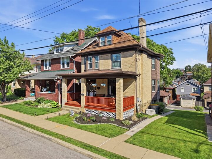 Property Photo:  3243 Gaylord Ave  PA 15216 