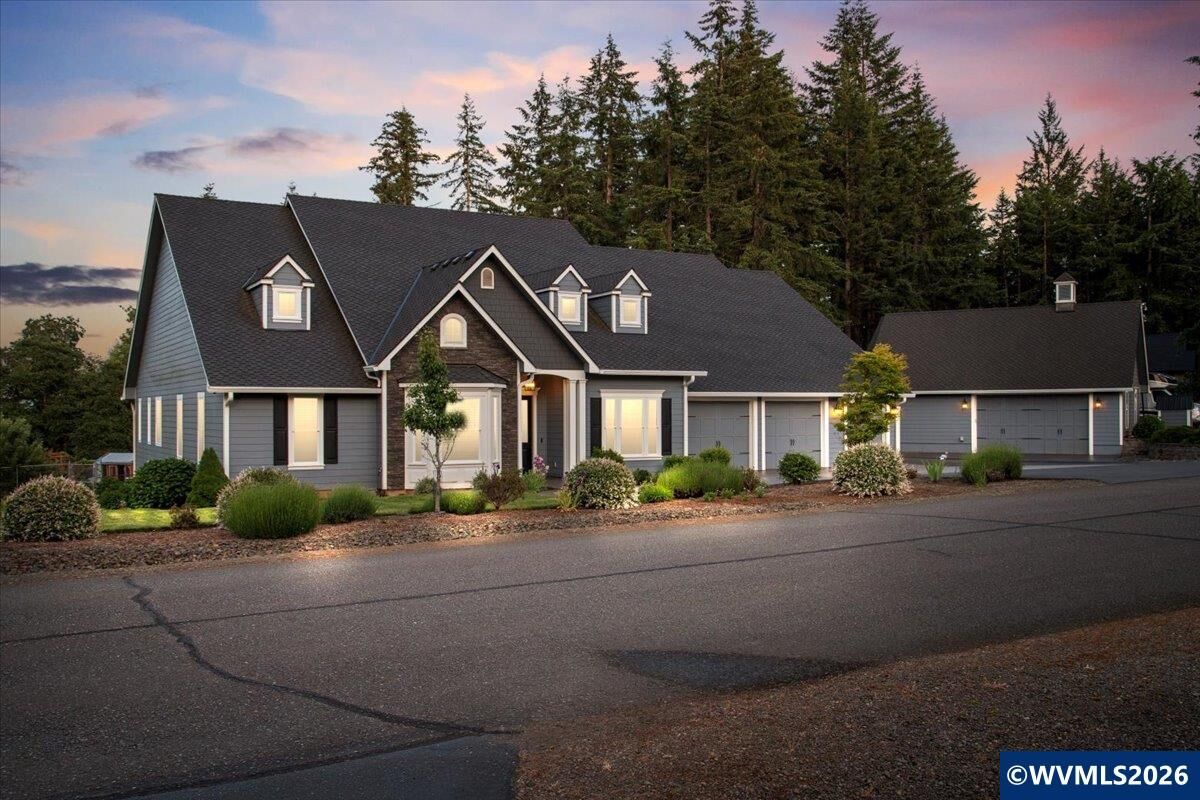 Property Photo:  4398 Croisan Ridge Wy S  OR 97302 