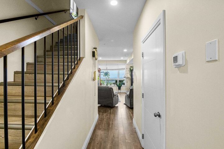 Property Photo: 47042 Macfarlane Place 38 BC V2R 0P3
